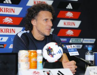 横浜FC・三浦知良が「ワンフロア借り切り」「専属料理人」コロナ対策で