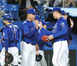 【中日・井上監督語録】松山から勝利球「勝って気持ちよく終われた」1軍監督の2年間「白星という部分で期待に応えられなかったことが残念」