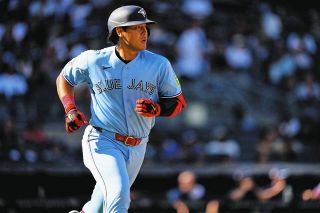 今永昇太、7回ノーノーも95球降板…米メディアは3失策のパレデス三塁手