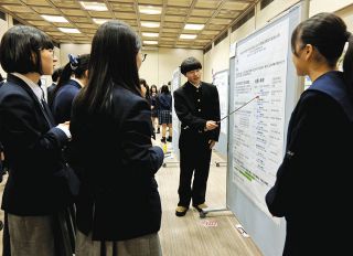 浅野川大橋 愛着うつす 建設100年 写真、絵画コンテスト表彰式：北陸中