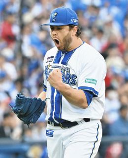 佐野恵太、復活の証しの10号2ラン 4年連続2桁本塁打に「バットも 佐野恵太、復活の証しの10号2ラン 4年連続2桁本塁打に「バットも