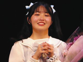 CMで理容店店長にふんした本田翼が「このひげ、好き！」と思うタイプは