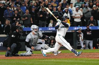 アルバートプホルス　700号 アルバートプホルス 700号 プホルス遂に700号到達！ 2打席連発で