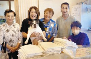 「愛が循環している」バーバーズが感謝込め縫った雑巾、輪島の仮設住宅から熊本の養護施設などへ