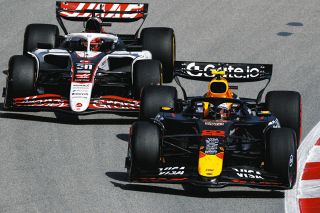 角田は気分高揚 特別仕様の紅葉ヘルメットで「日本、ホンダへの