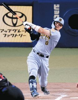 阪神】佐藤輝明、3戦ぶりの15号ソロで交流戦新人最多記録の5本塁打目を