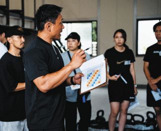 巨人異例の東京Dキャンプイン 坂本勇人「ちょっと違う感じ」ユニホーム