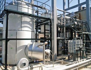 「身近に眠る都市油田」掘り起こせ　廃プラ→再生油、プラスチック油化還元装置に脚光