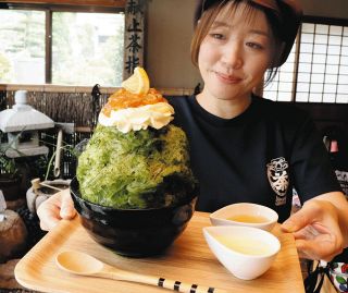 柔らか曲線、版画に 82歳永田さんが湖西市で個展：中日新聞しずおかWeb
