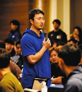 中日・高橋周平のバット止まらず 二塁打2本で4打数2安打、宮崎4試合14