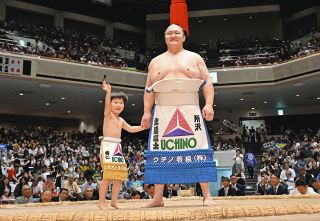 ボクシング】中谷潤人が公開練習、「足って感覚がすごく繊細なんで