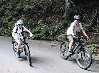 小学生6人が自転車で230キロ走破目指す　長野・辰野町を出発、ゴールは富士市