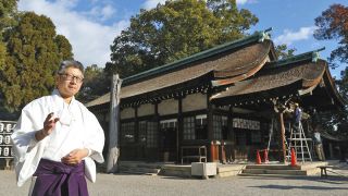 知立神社の屋根ふき替えに幅広い支援を　「令和の御造営」26年着工へ寄付募る