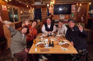 東海エリアの人気酩酊バラエティー「千原ジュニアのヘベレケ」全国ネット初放送。土曜深夜に爆笑トーク