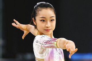 体操NHK杯、女子個人総合で岡村真が4位　世界選手権、愛知・名古屋アジア大会に代表入り