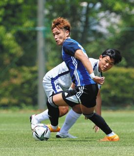 19歳松木玖生、大学選抜との練習試合で存在感「点を取るのが自分の仕事」【サッカーU-21日本代表】