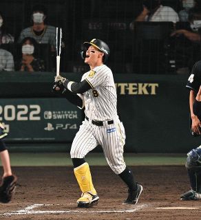 佐藤輝明：中日スポーツ・東京中日スポーツ