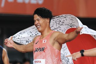 アジアパラ大会、陸上の大島健吾選手が100メートルで金　200メートルに続き2冠
