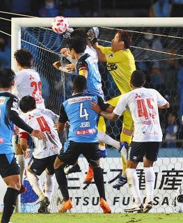 サッカー 中日スポーツ 東京中日スポーツ