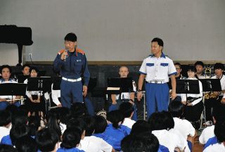 夏休み、海や川での安全は　津や鈴鹿で消防が啓発