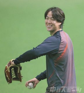 ◇根尾昂が来季使用する7つ星グラブ【写真】：中日スポーツ・東京中日