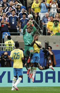 前橋育英、PK10人の死闘制した！ GK藤原優希「俺がチームを勝たせて