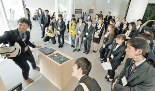 「恐竜愛」あふれる若者、福井に集う　福井県立大の全国初「恐竜学部」就職先はどんなところに