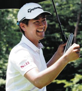 石坂友宏、史上38人目、44度目のアルバトロスを達成「こんなことが！」と興奮しきり【男子ゴルフ】