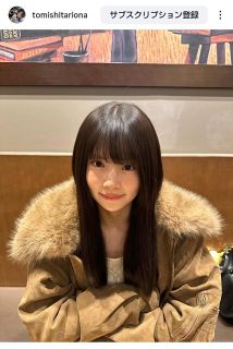 ◇米倉涼子、ゴージャスなケーキを前に笑顔【写真】：中日スポーツ