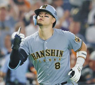 巨人】3rd、4thユニホームお披露目、黒基調の3rdに岡本和「すごく