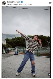 ◇THE ALFEE、モンチッチとコラボ【写真】：中日スポーツ・東京中日