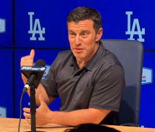 大谷翔平のオフ手術を否定、フリードマン編成本部長「選択肢にない」…度重なる故障「モグラ叩きのよう」、来季の二刀流継続明言