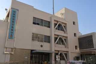 大垣市で通学中の女子中学生をミニバイクでひき逃げ疑い　会社員逮捕
