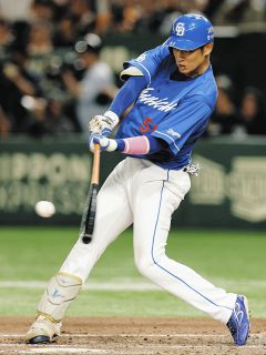 中日・上林誠知、2安打「いい形で投手との間合い」 リストバンドの