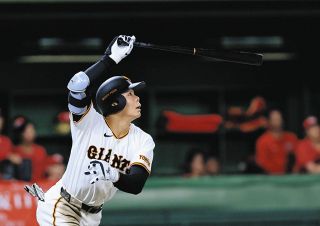 ◇窪塚洋介、愛流親子×ポロ ラルフ ローレン×MLB™コラボ【写真】：中日