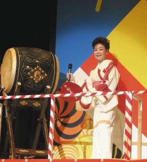 デビュー35周年コンサートを行った中村美律子「あと35年はやります」71歳が元気に宣言