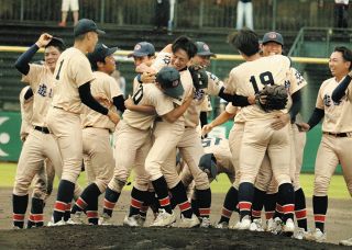 浦和学院・高山維月がセンバツ1号 リード広げる2ラン：中日スポーツ