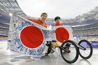 「化け物」の背中は遠かった…陸上男子400メートル佐藤友祈選手、銀でも「超悔しい」