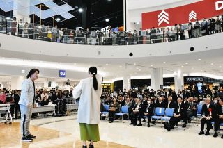 「イオンシネマ土岐」でオープニングセレモニーと内覧会　東濃で21年ぶりの映画館復活、週末は予約で満席も