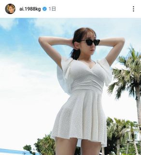 ◆加護亜依、純白の水着ショット【写真】