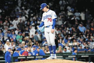 35歳でサイ・ヤング賞を受賞したクリス・セールでも緊張？2イニングを