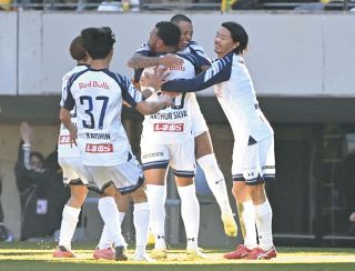 町田の192センチサイドバック・望月ヘンリー海輝が初招集 森保監督