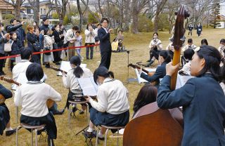 中高生が音楽で春をお届け　セントヨゼフ女子学園で「スプリングコンサート」