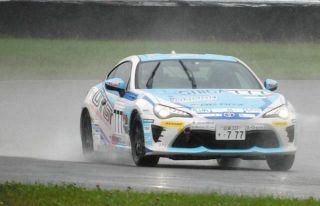 元中日・山崎武司さん8位「雨で一番結果出なかった…これもレース」暫定1.5ポイントを手に第2ヒートへ【86／BRZレース】