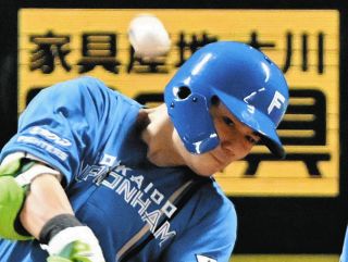 日本ハム・野村祐希、二塁再挑戦は三塁用グラブでスタート 新庄監督