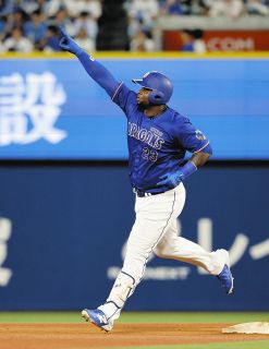 中日・松山晋也、球界のコモドドラゴンになる 名前が呼ばれただけで