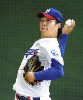 侍ジャパンの中日・高橋宏斗、アジアプロ野球チャンピオンシップ使用球でブルペン入り「感触はグッド」