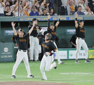 巨人・田中将大、200勝達成を楽天時代の監督の野村克也氏、星野仙一氏