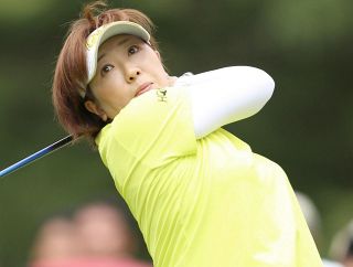 7割に抑えて250ヤード…変わらぬ驚異の飛ばし屋48歳・福嶋晃子が2年ぶり