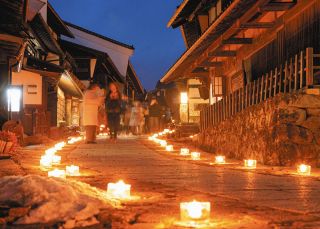 心は温か 氷雪の灯祭り　馬籠宿